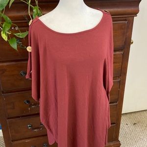 Burgundy top with flutter sleeves. Size 2X
